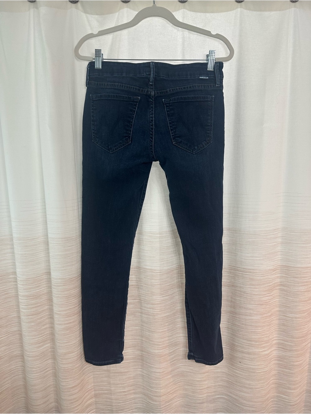 Mother Jeans The Looker Crop in Ink & Paper Size 27